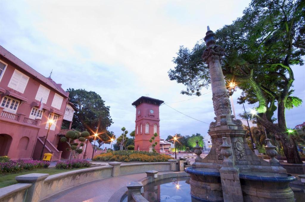 Styles Hotel Malacca Buitenkant foto