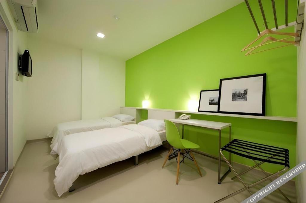 Styles Hotel Malacca Buitenkant foto